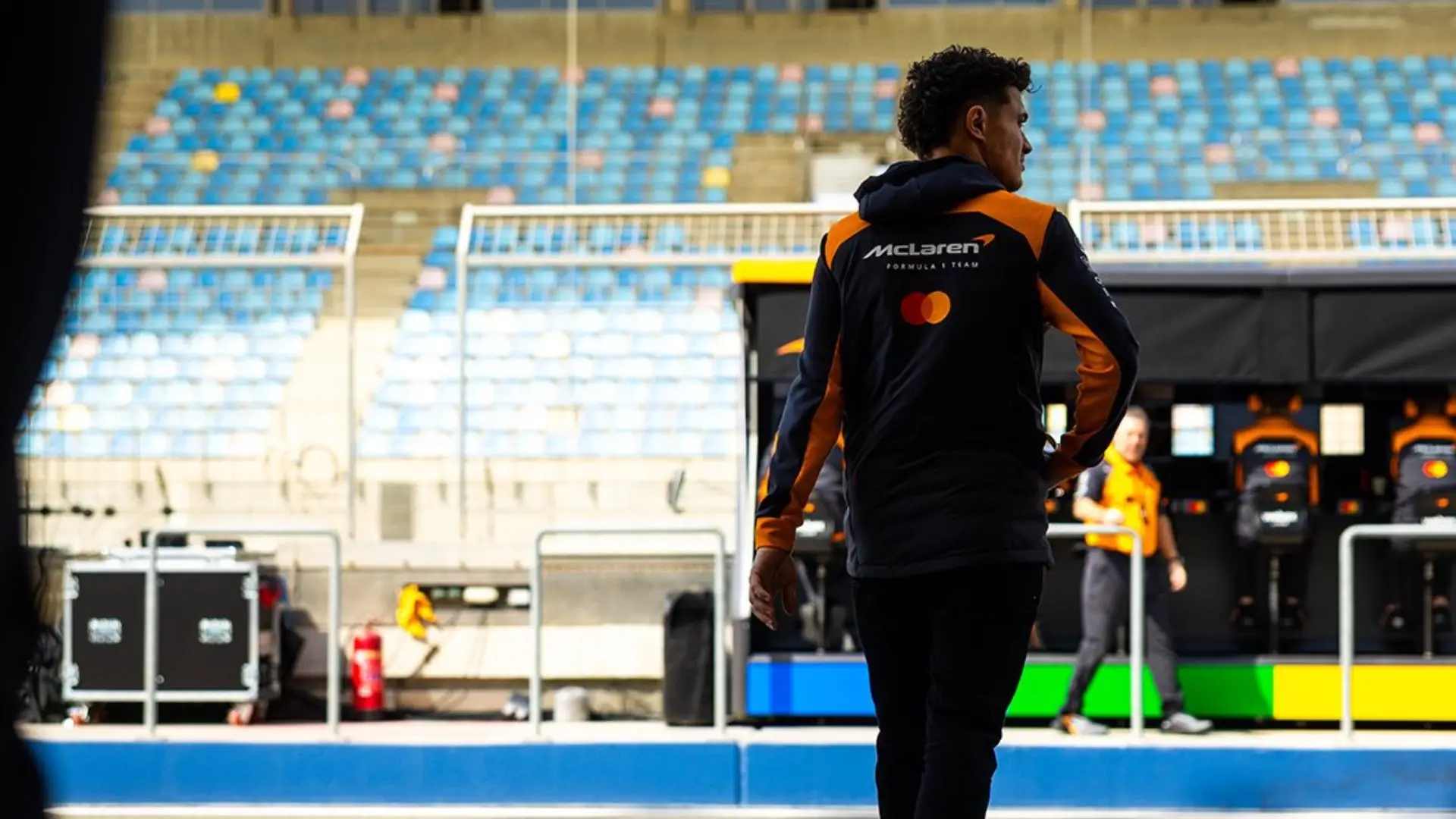 lando norris test bahrain mclaren